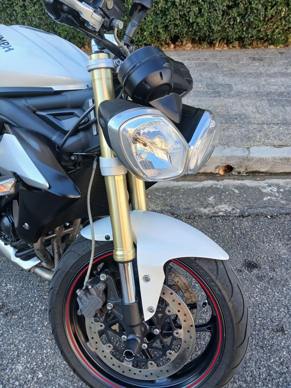 Street Triple  - Foto 4