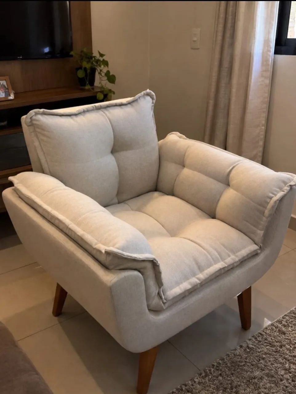 Poltrona Espuma D28 (Entrega Imediata Produto Novo)