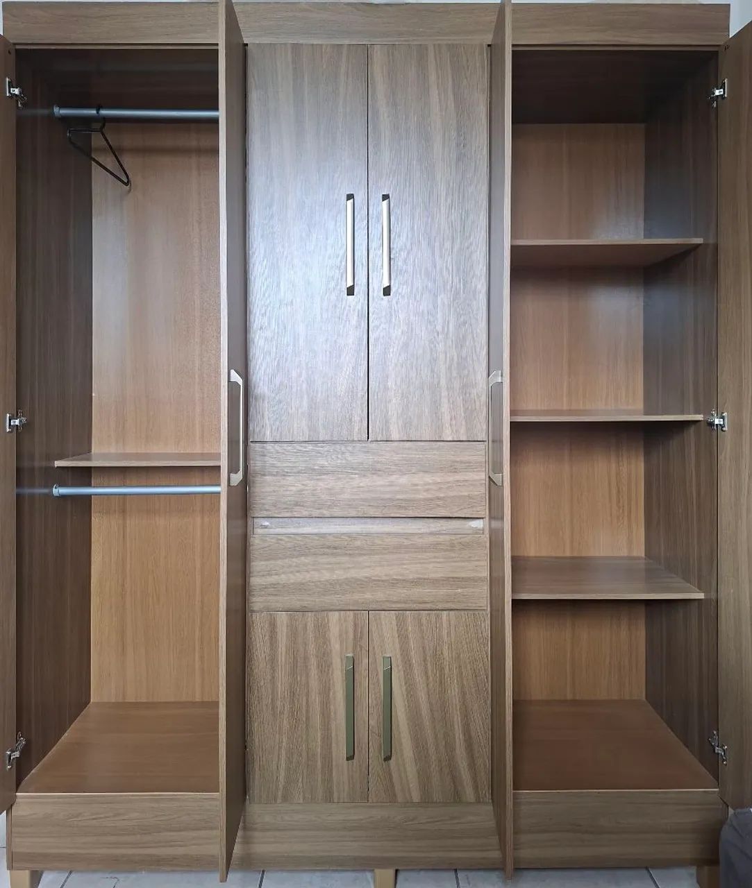 Guarda-roupa - Foto 2