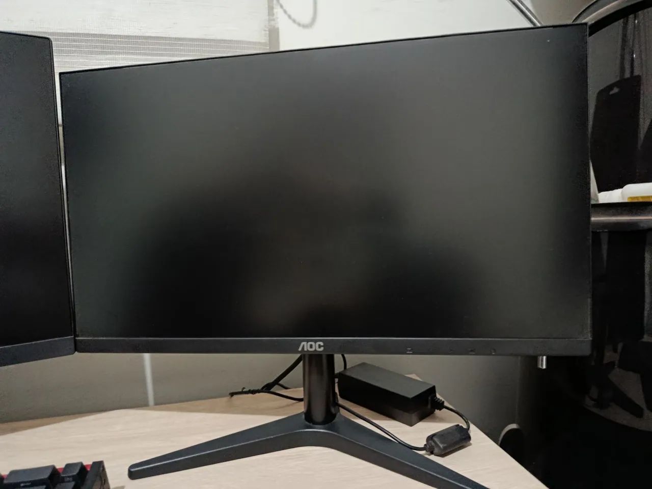 Monitor AOC 22" de 75hz 