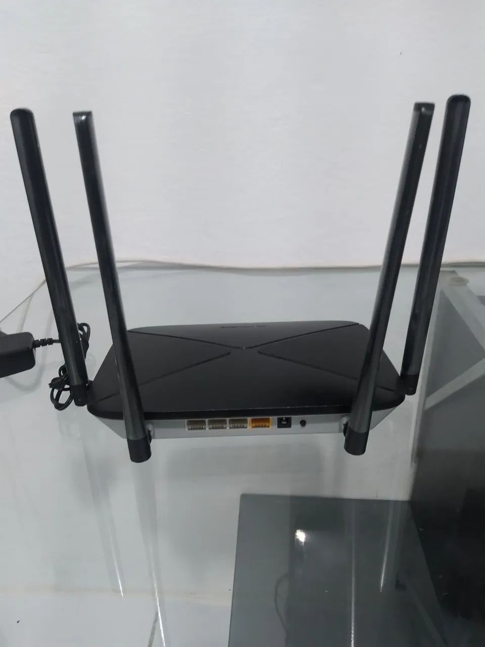 Roteador mercusys WI-FI gigabit AC 120 semi novo  - Foto 5