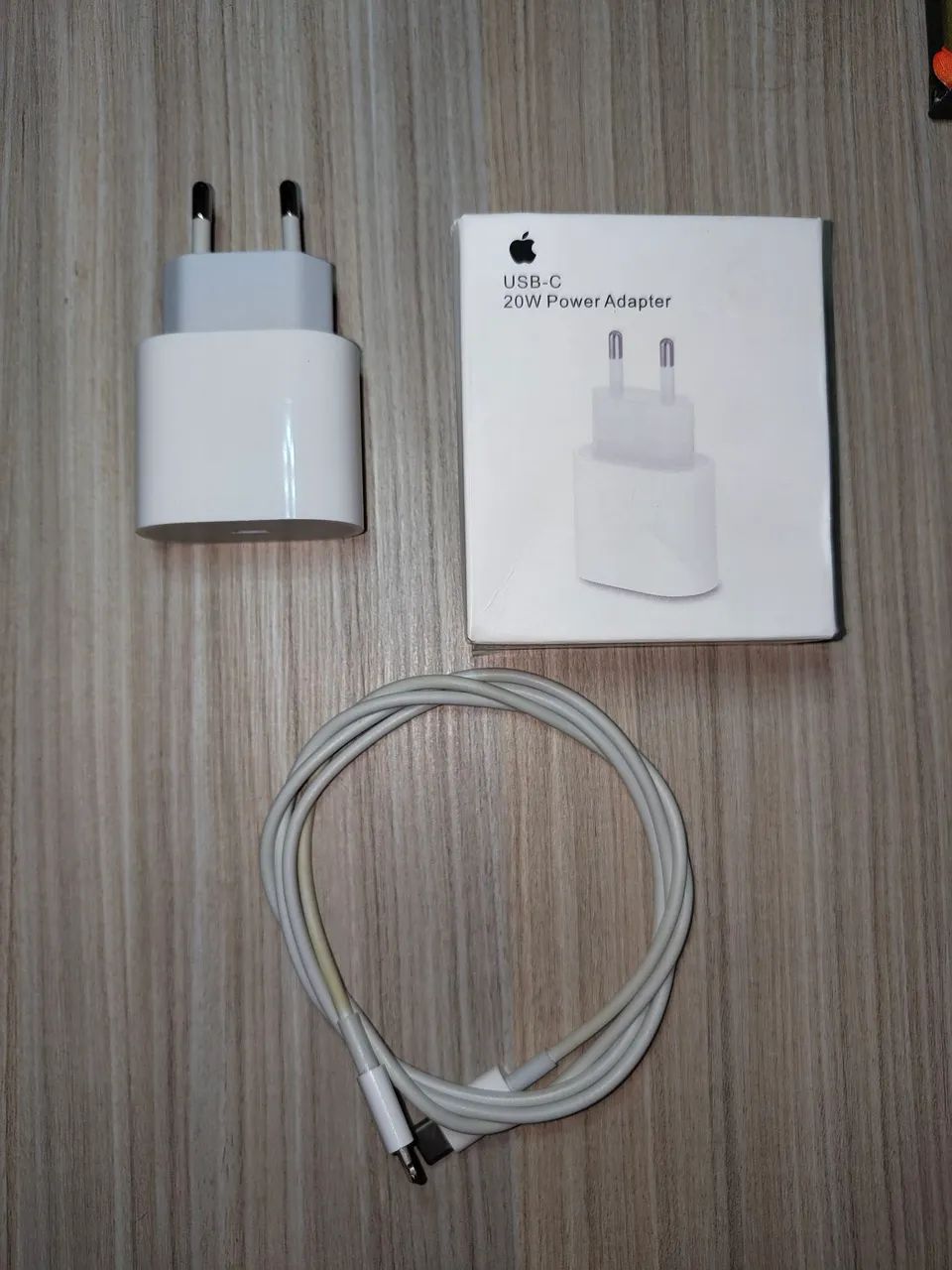Carregador Apple Original 20W + Cabo USB-C/Lightning + Caixa + NF