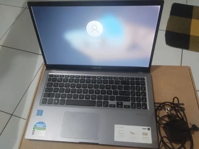 Notebook Asus, Intel Celeron N-4020, 4GB, ram, 128GB. SSD MVNE