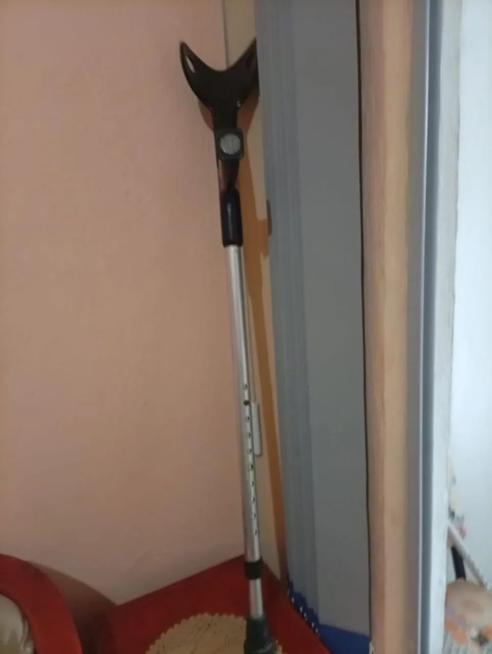 Vende se bota e muleta - Foto 4