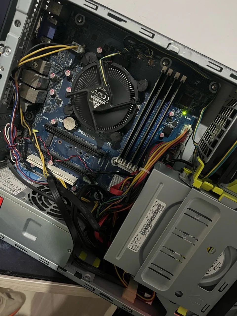 Computador Desktop G4400 16GB - Foto 4