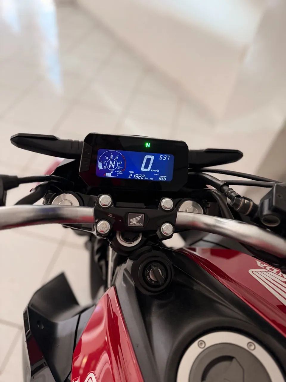 CB TWISTEE 300 2025 - Foto 4