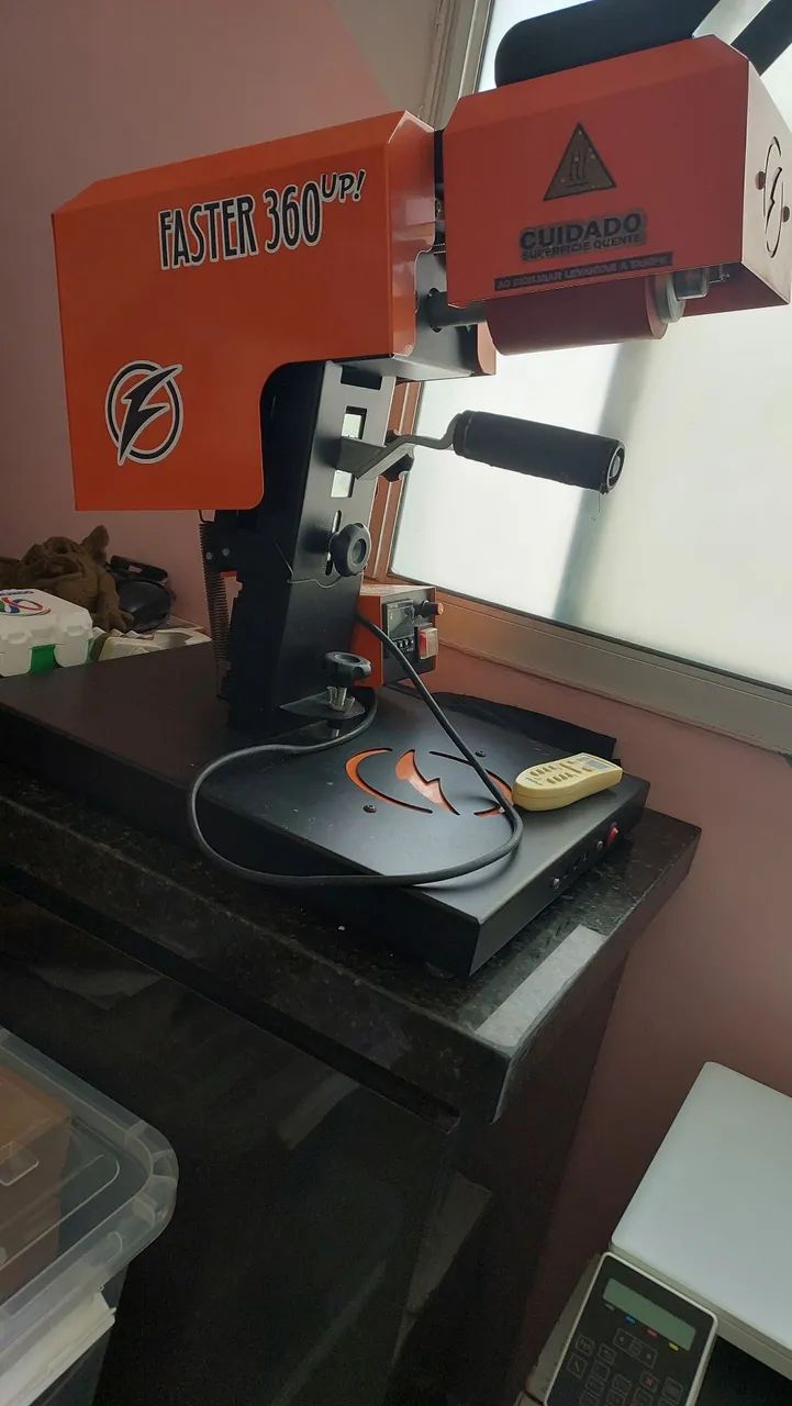 Prensa giro Faster 360 + Impressora laser hp M180