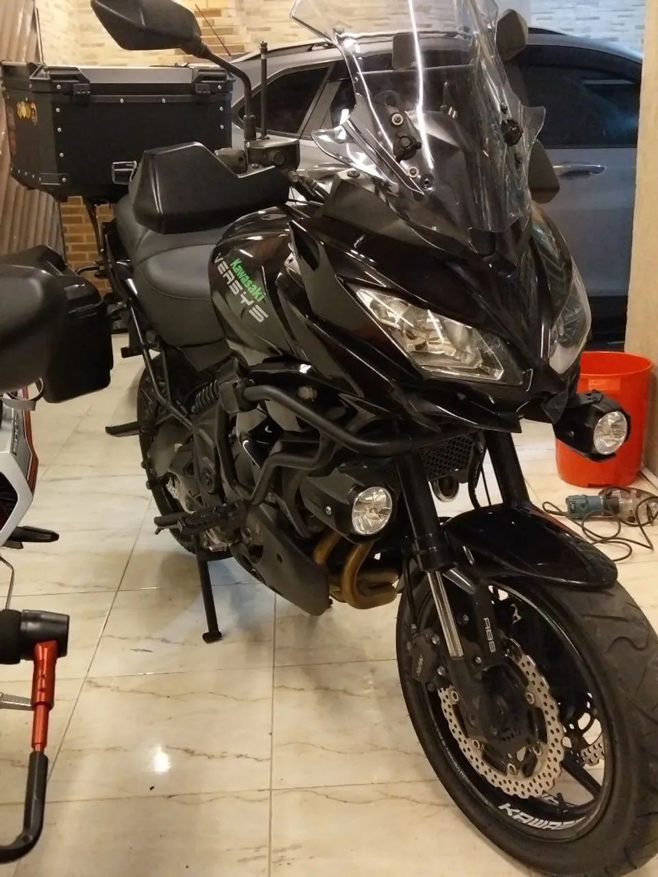 Vendo verssys 650 muito nova 