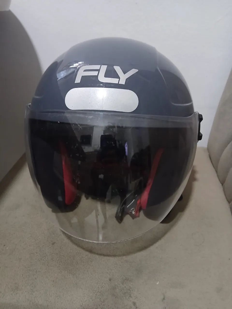 Vende-se capacete para motociclista, tamanho 58 - Foto 3