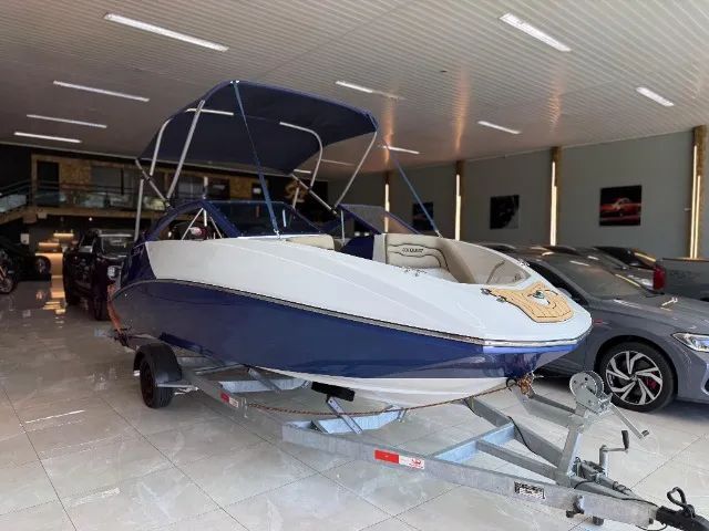 Lancha LF Yachts Conquest 180  2025 - Foto 2