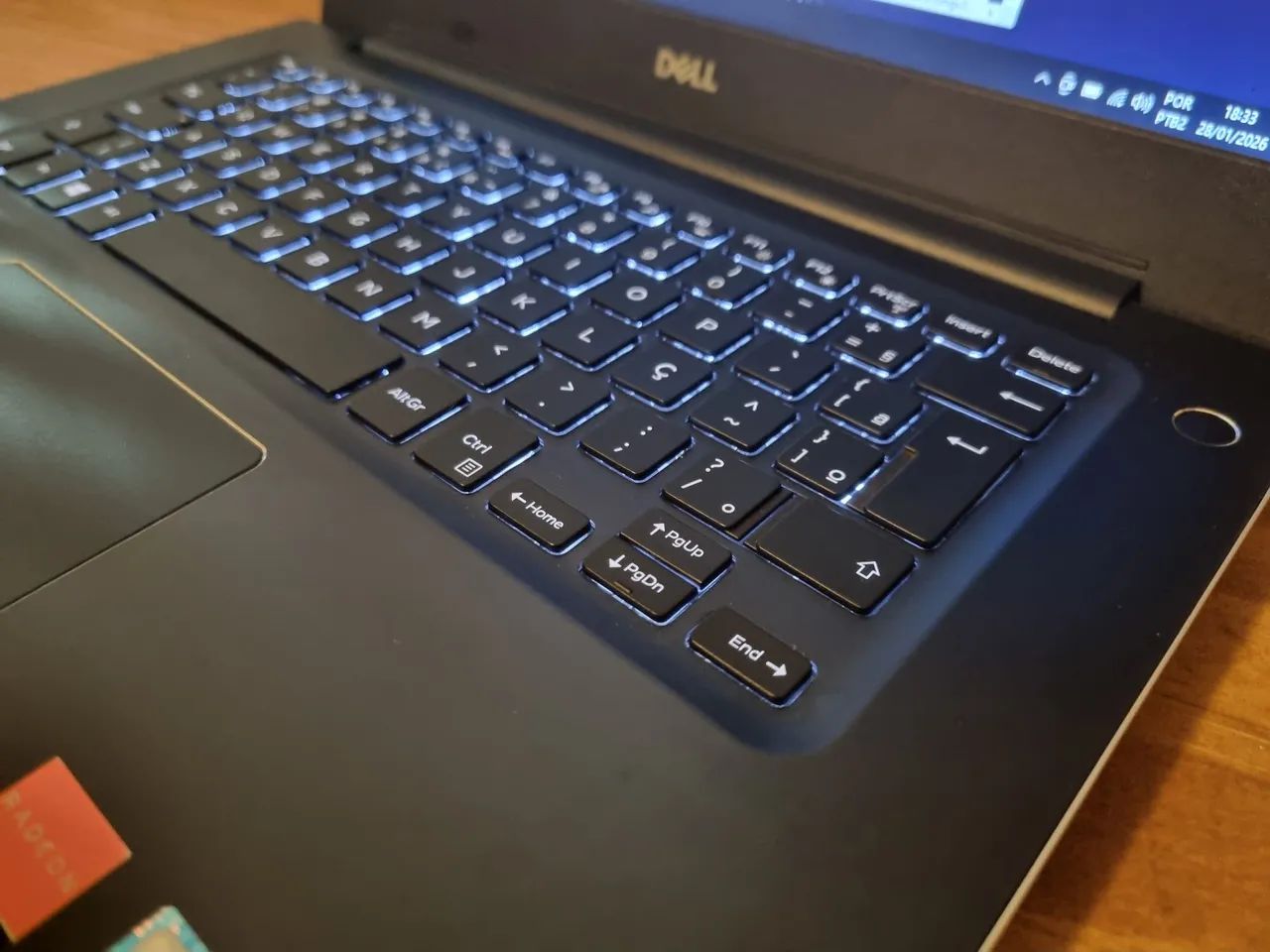 Notebook Core i7 8th Placa radeon 530 2GB 240GB SSD 8GB - Bateria nova  - Foto 3