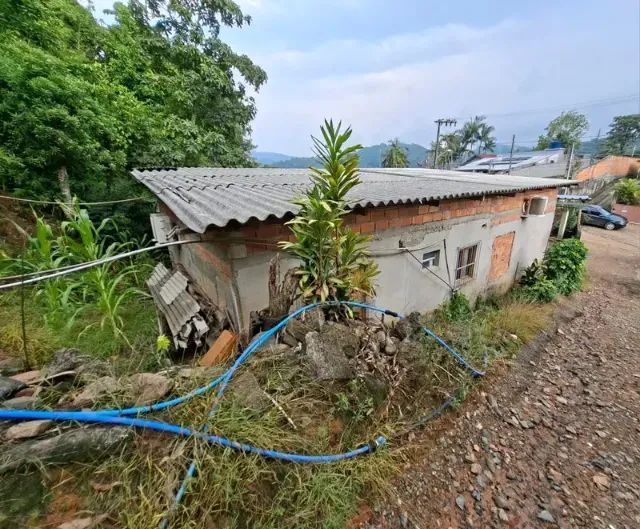 Casa com 2 quartos + 2 sem acabamento. Velha Grande, Blumenau - Foto 4
