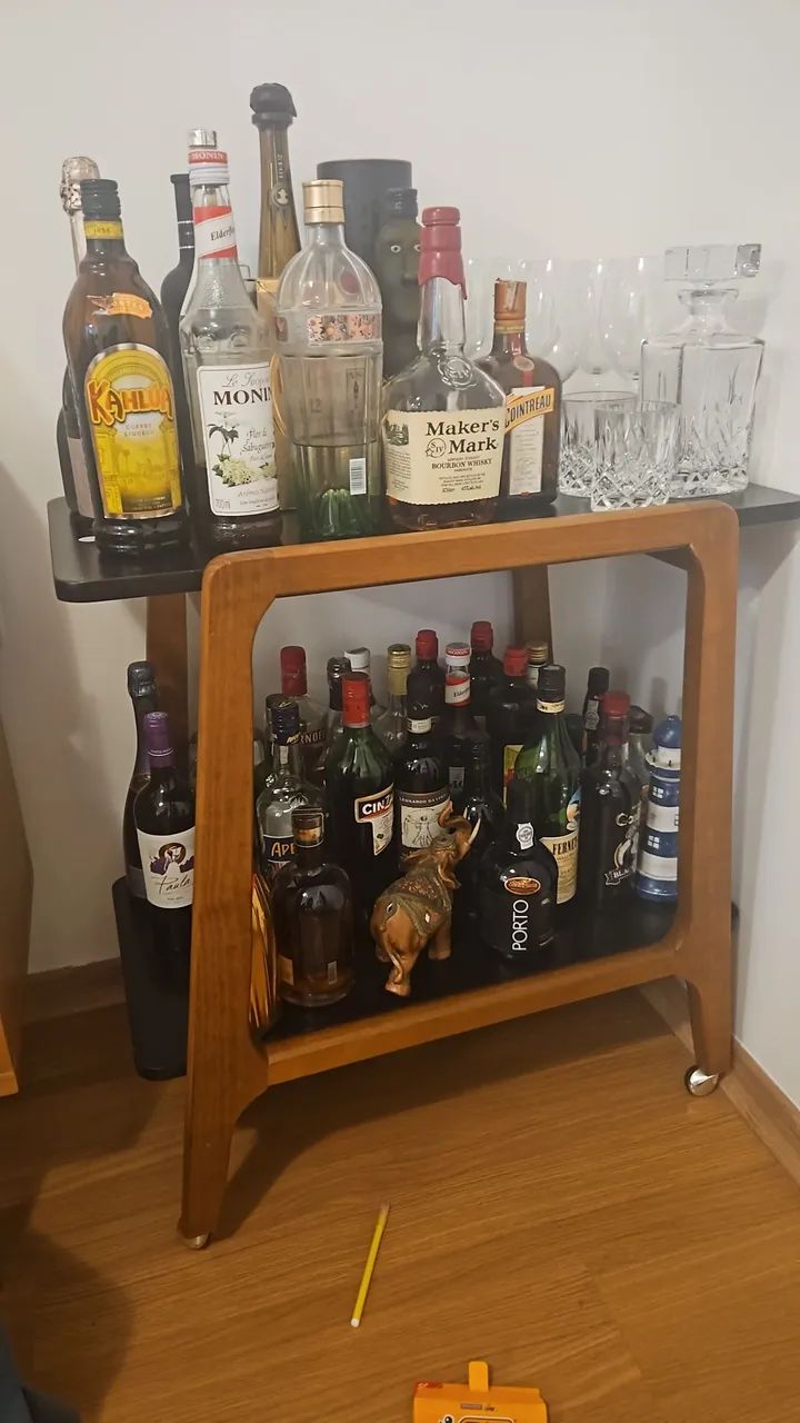 Aparador de bebidas tok stok