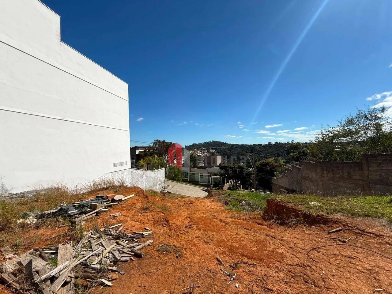 Cond. Via do Sol - Terreno Aclive - 313 m² - Foto 3