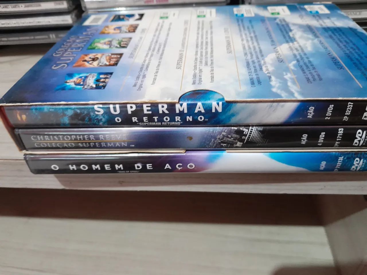 Coleção Superman DVD 7 DVDs - Box + Brinde O Homem de Aço - Foto 2