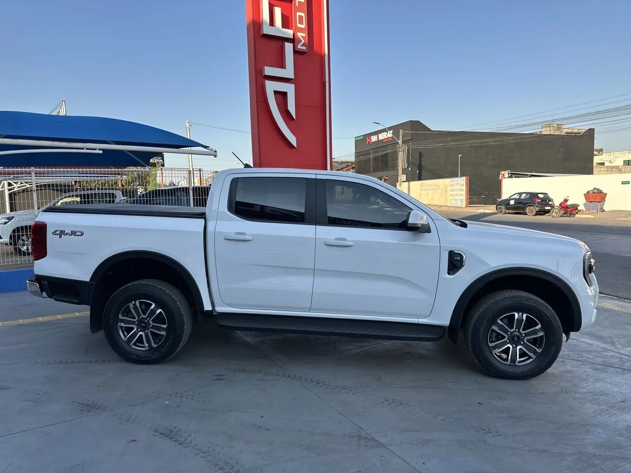 Ford Ranger XLT 3.0 V6 4X4 CD TB Die. Aut. 2026 - Foto 4