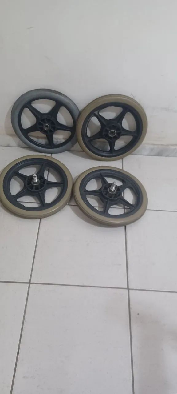 Rodas para cadeira de rodas .cada 29,00 - Foto 5