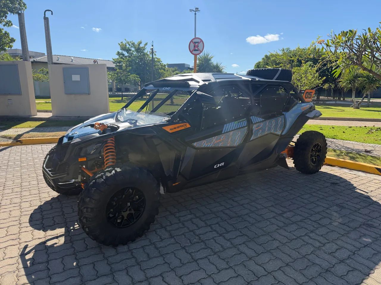 UTV CAN AM DS MAX - 135 HP 2025