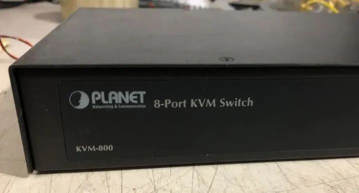 Switch KVM PLANET 8 portas modelo KVM 800. - Foto 2
