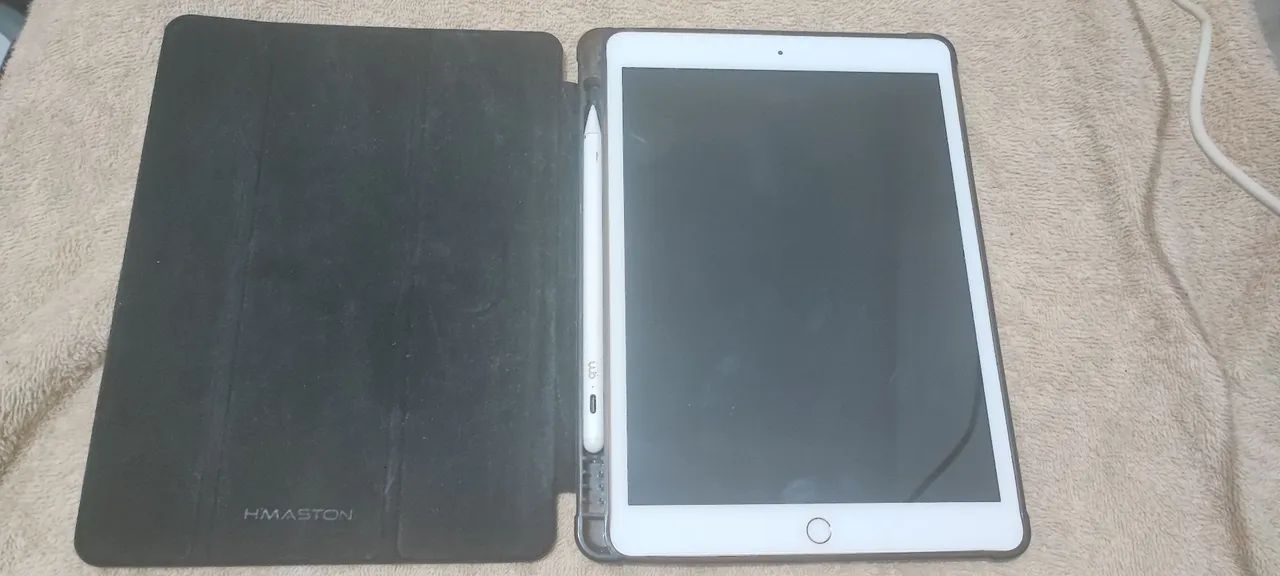 iPad 7a geração rosê 32gb com caneta (não é Apple Pencil) e capa magnética. - Foto 5