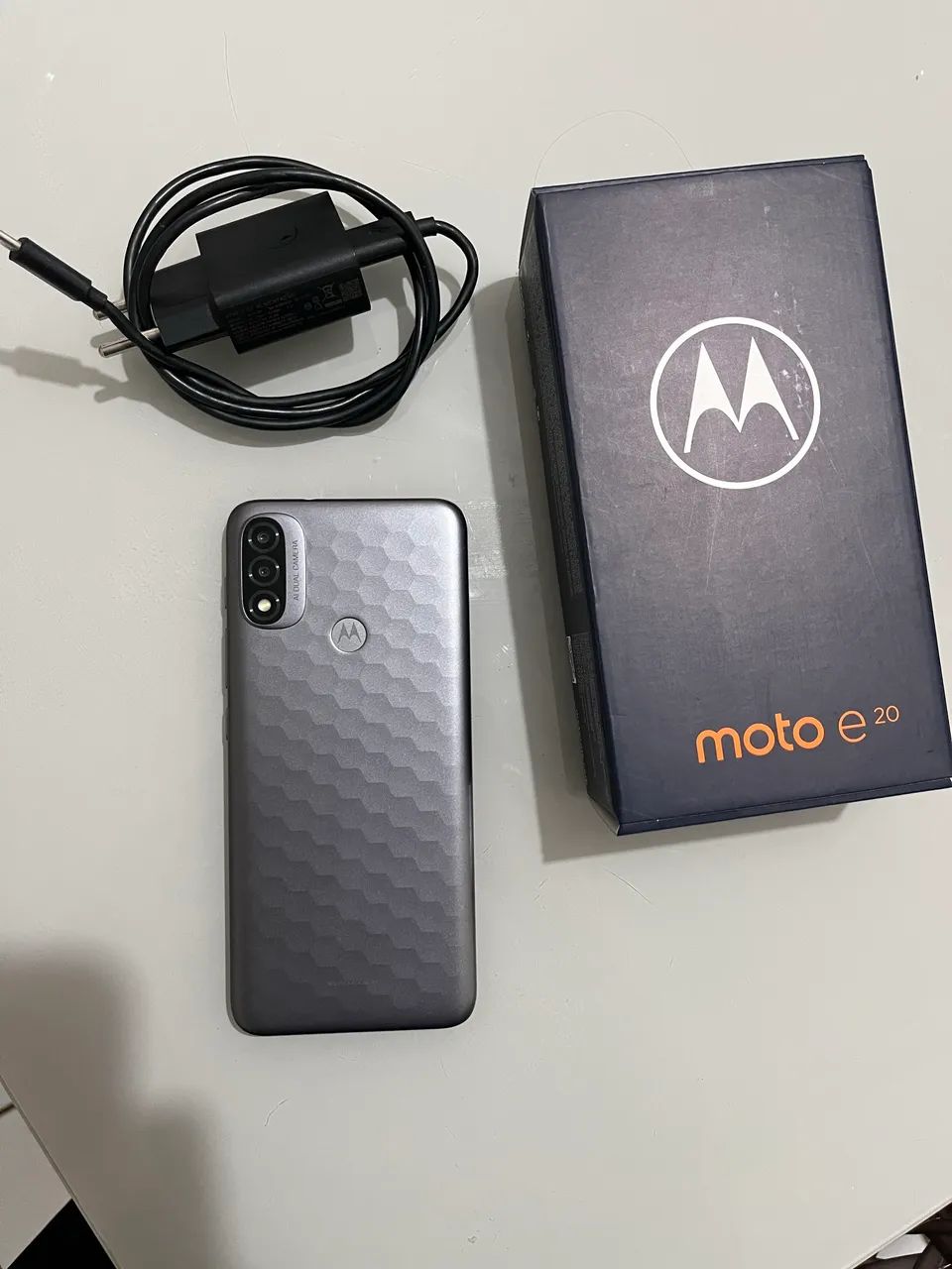 Moto E20 - PARA VENDER RÁPIDO  - Foto 2