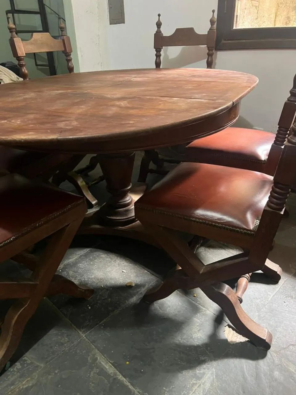 Mesa com 6 cadeiras raridade - Foto 5