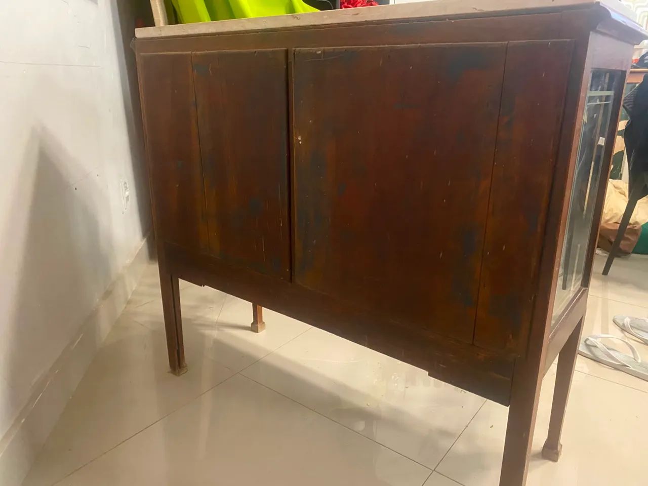 Cristaleira antiga  - Foto 2
