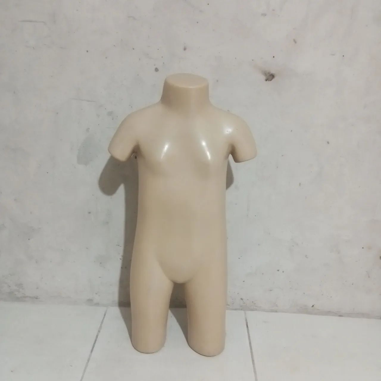Maniquim a venda  - Foto 2