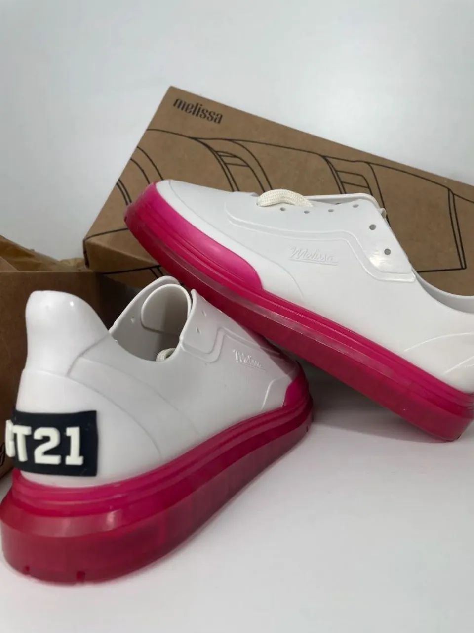 Tênis melissa classic snea branco e rosa 37 *novo na caixa* - Foto 2