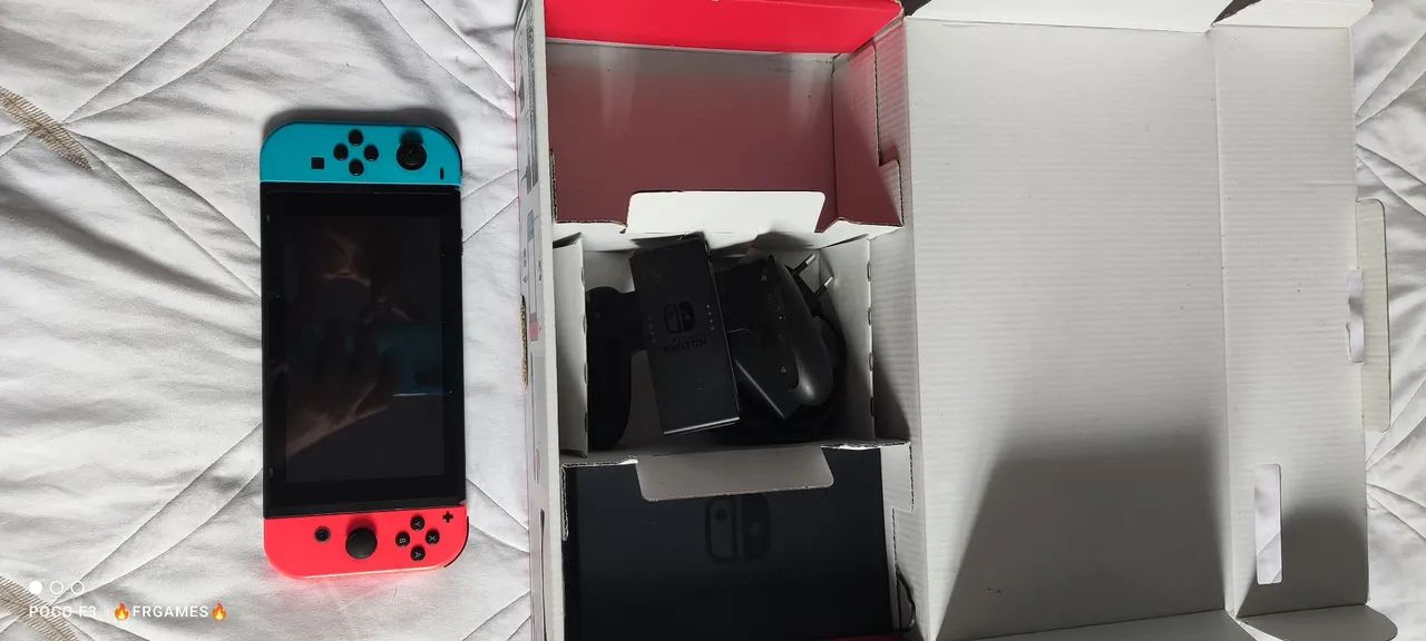 Nintendo Switch 