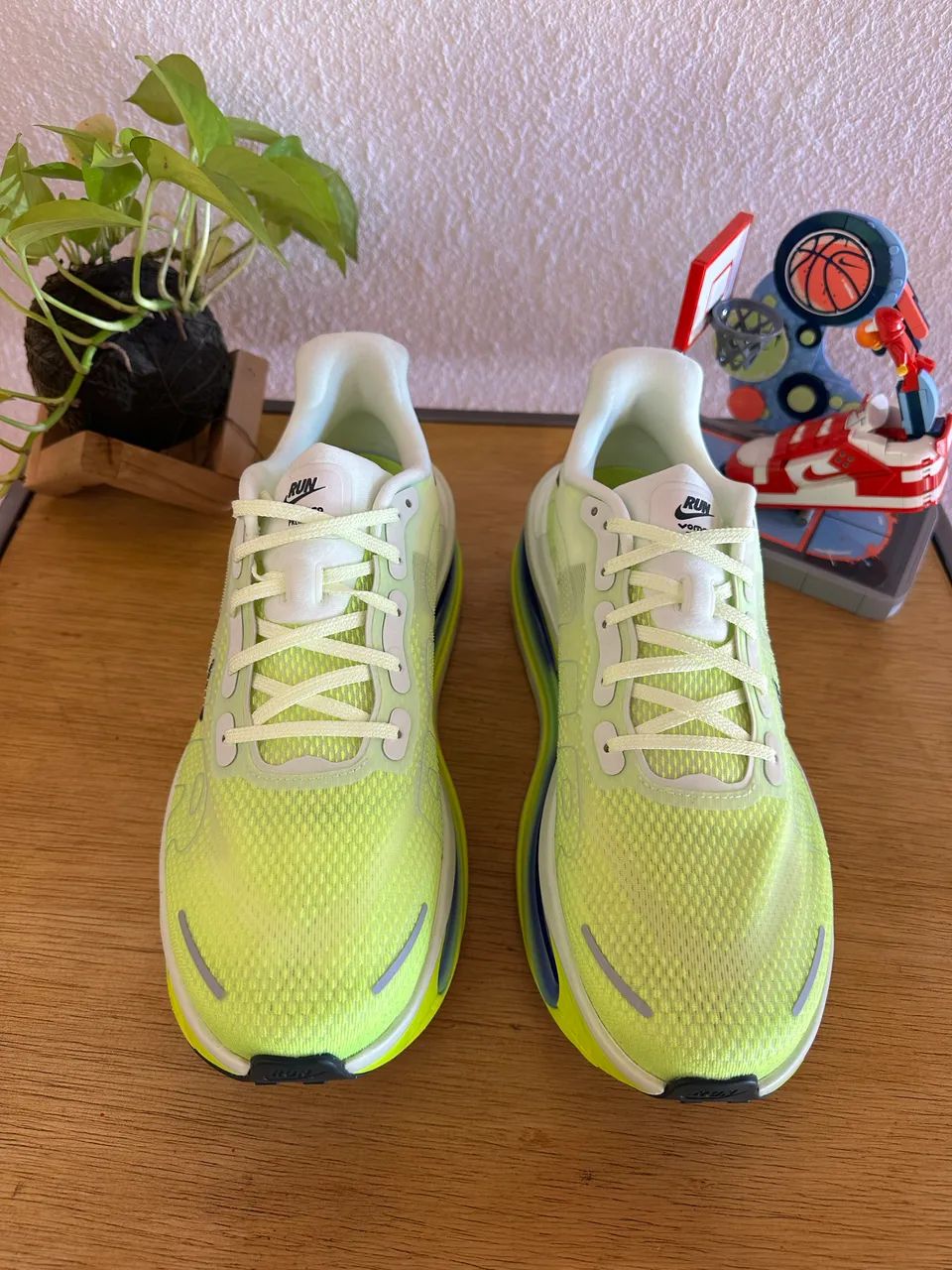 Nike Vomero Premium ?Volt Tint? - Foto 4