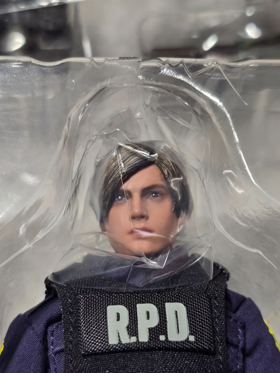 Resident Evil 2 Leon LIM Toys 1/12 novo - Foto 5