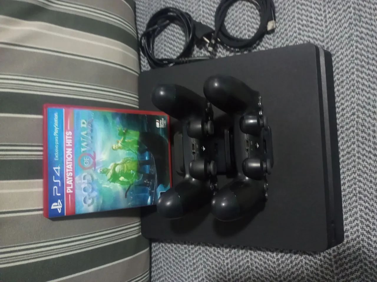 Play Station 4 - 1TB - Foto 2