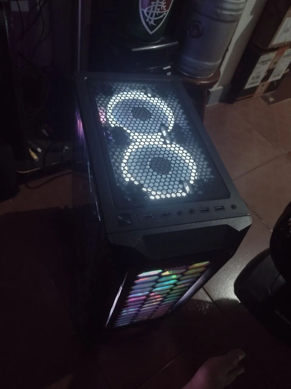 Gabinete gamer Cougar MX 410T vidro na caixa - Foto 3