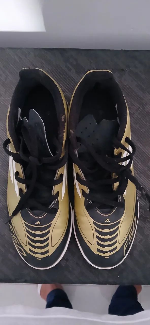 まめ Chuteiras Adidas Messi - Calçados Esportivos - Recanto das Emas
