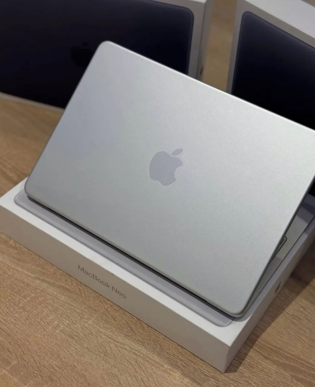 MacBook NEO 256 Gb 8 Ram NOVO - Notebooks - Zona Industrial (Guará