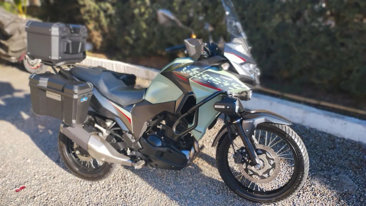 VERSYS (IMPECÁVEL)