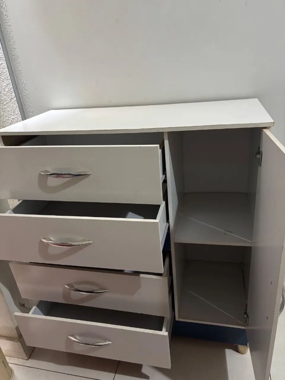 Cômoda em ótimo estado  - Foto 2