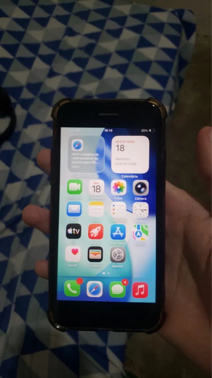 iPhone SE black novinho - Foto 3