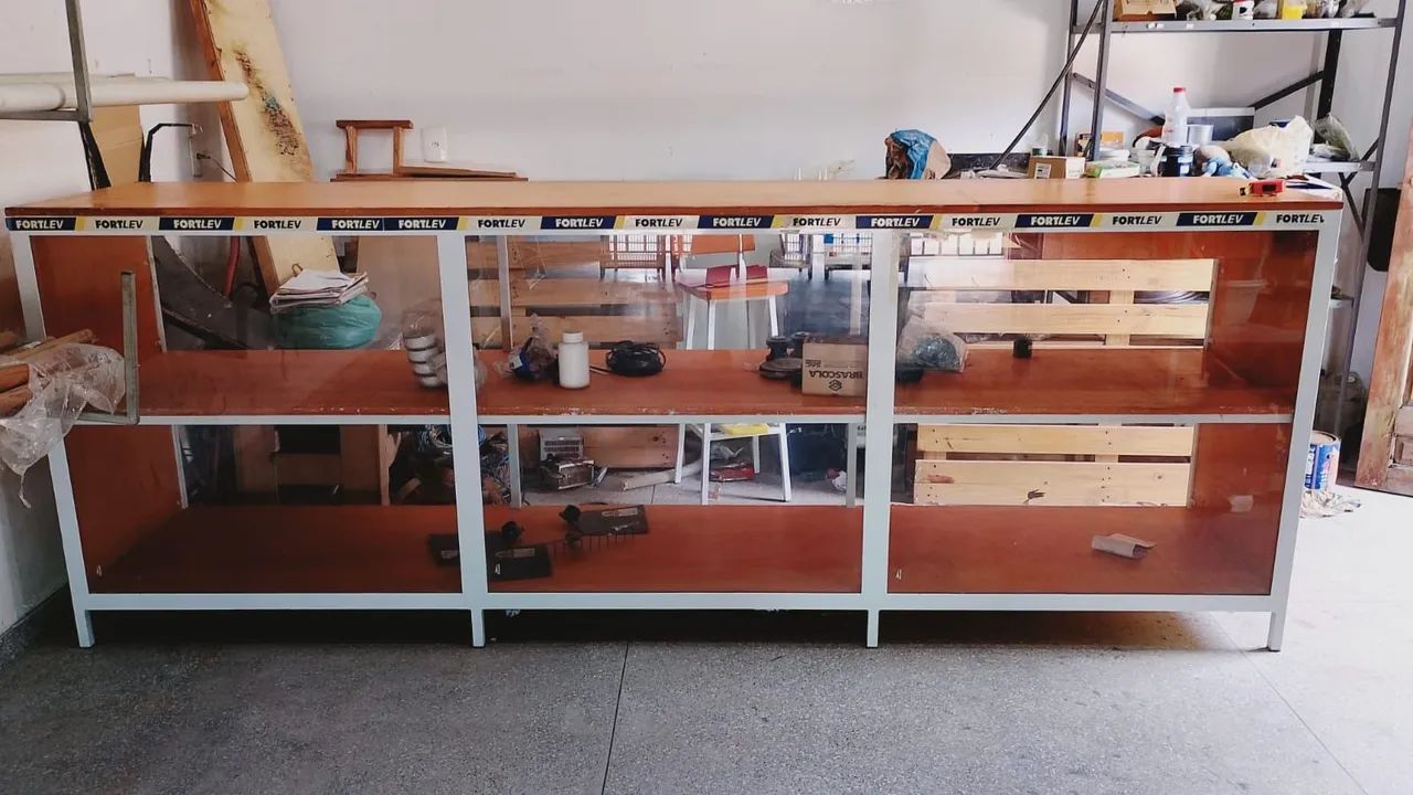 Balcão vitrine comercial