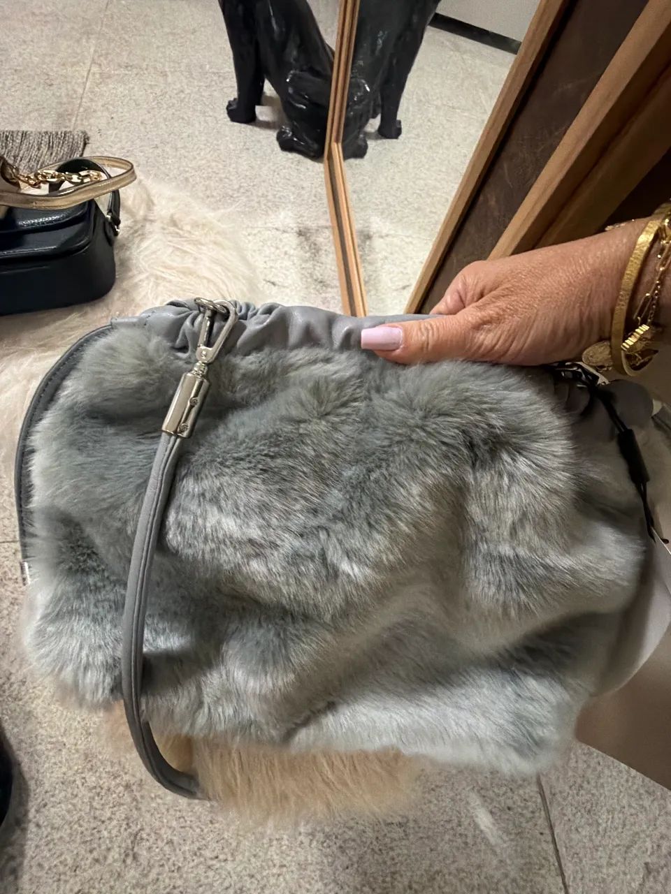 Bolsa Calvin Klein de pelo - Foto 4