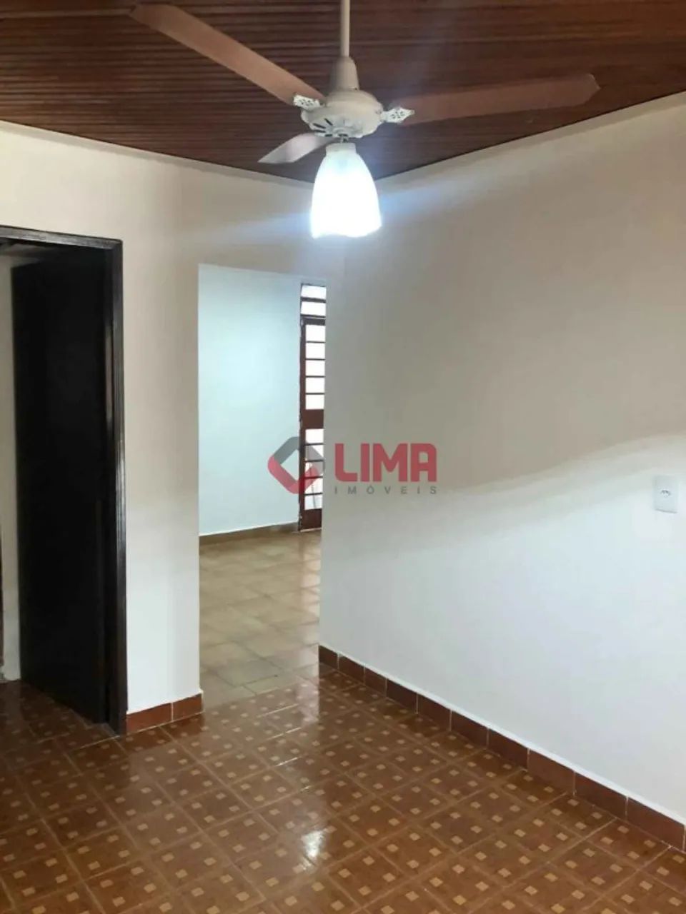 ÓTIMA CASA COM 3 QUARTOS, (1 SUÍTE) NO GEISEL - BAURU / SP - Foto 4