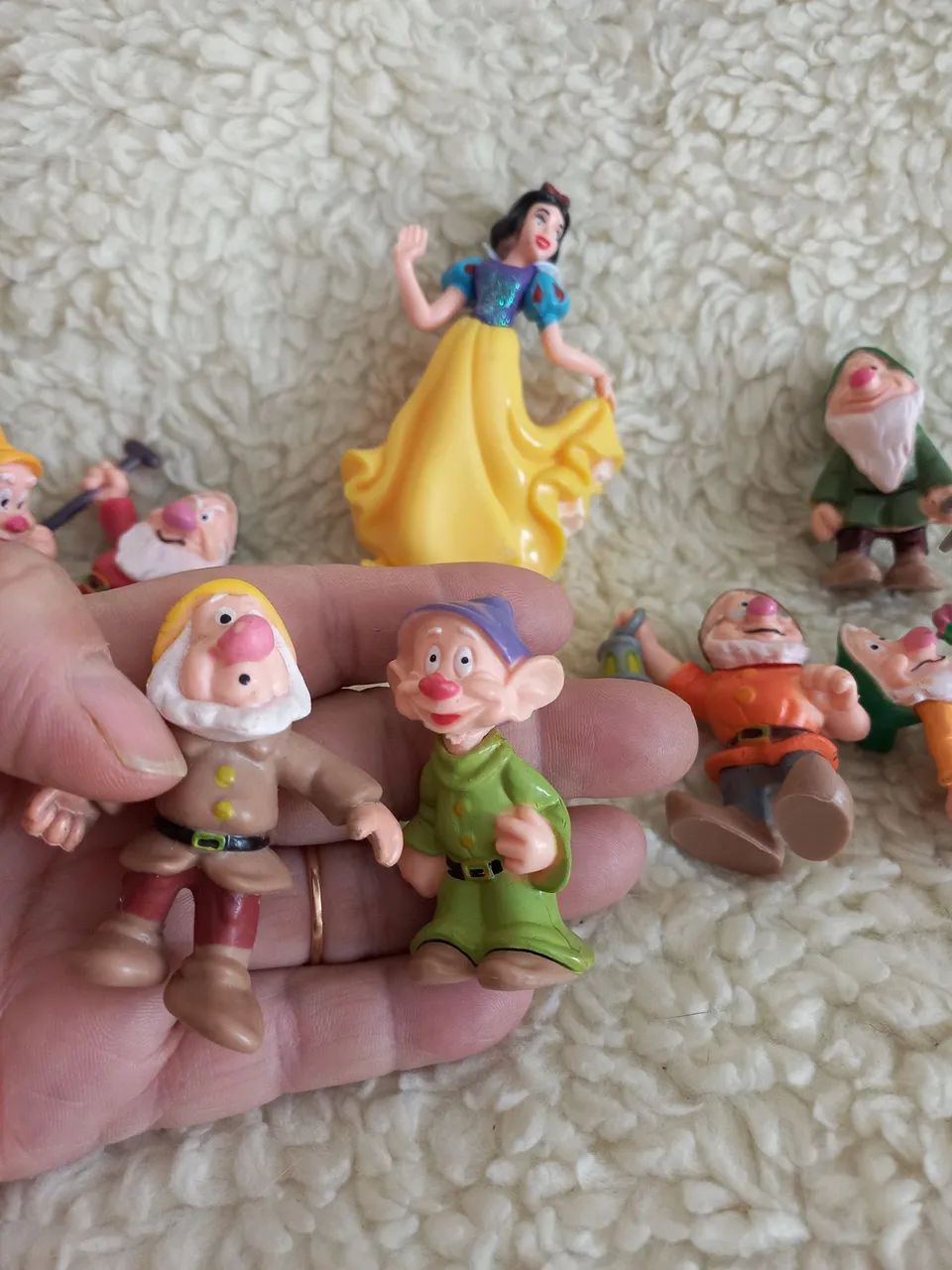 Branca de neve e 7 anoes - Foto 4
