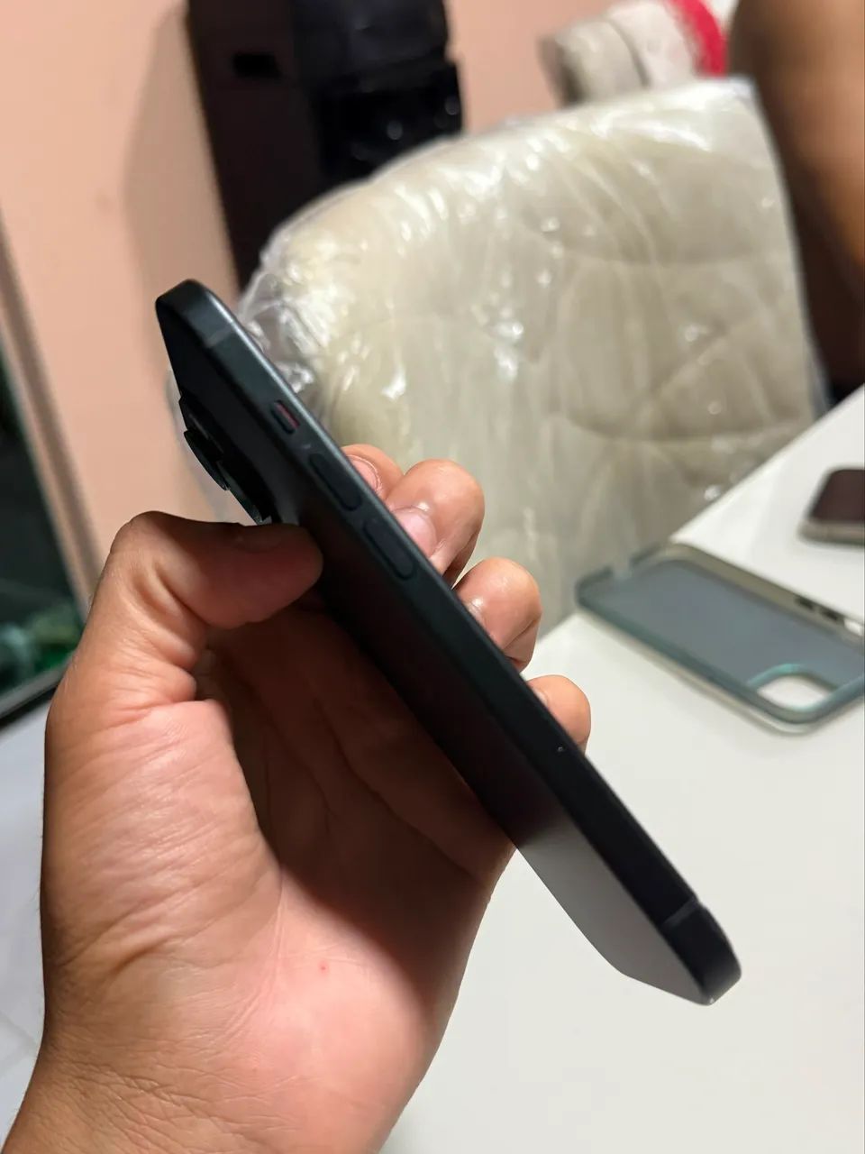 iPhone 15 128G - Foto 2