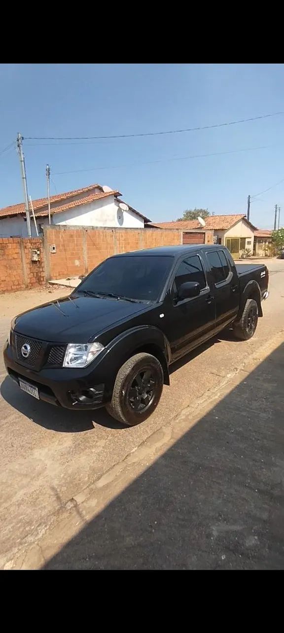 Nissan Frontier S CD 4X4 2.5 TB Diesel 2014