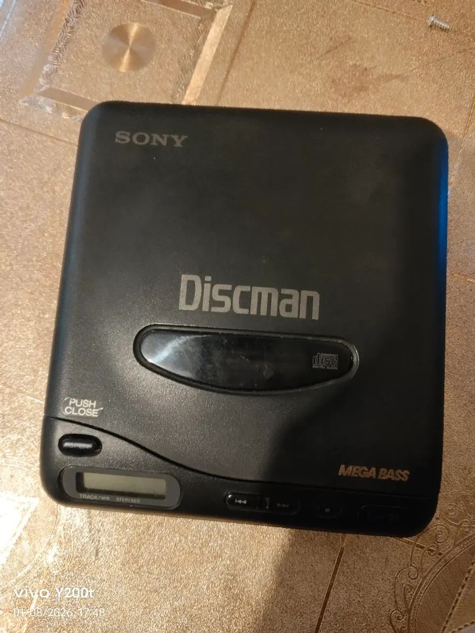 Discman Sony D131 (NO ESTADO)