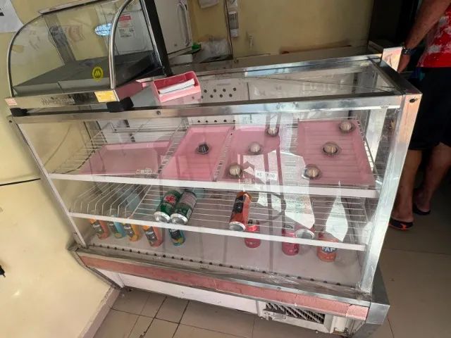 Vitrine Refrigerada Confeitaria - Foto 2
