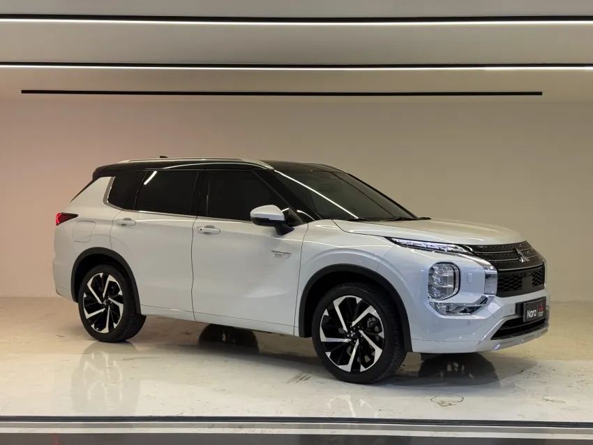 Mitsubishi Outlander 2026