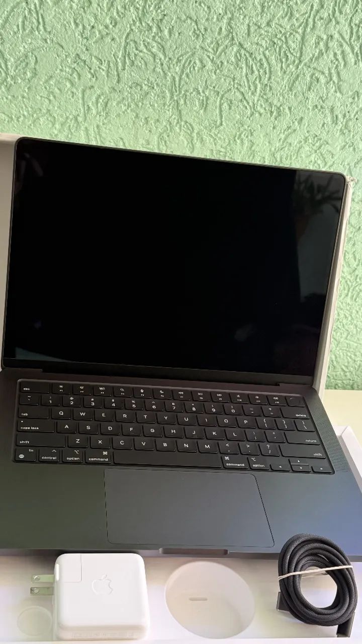 MacBook Pro 2024 M4 14.2 polegadas, Azul Meia Noite, 24 Gb -512 Gb SSd NOVO CAIXA ABERTA - Foto 4