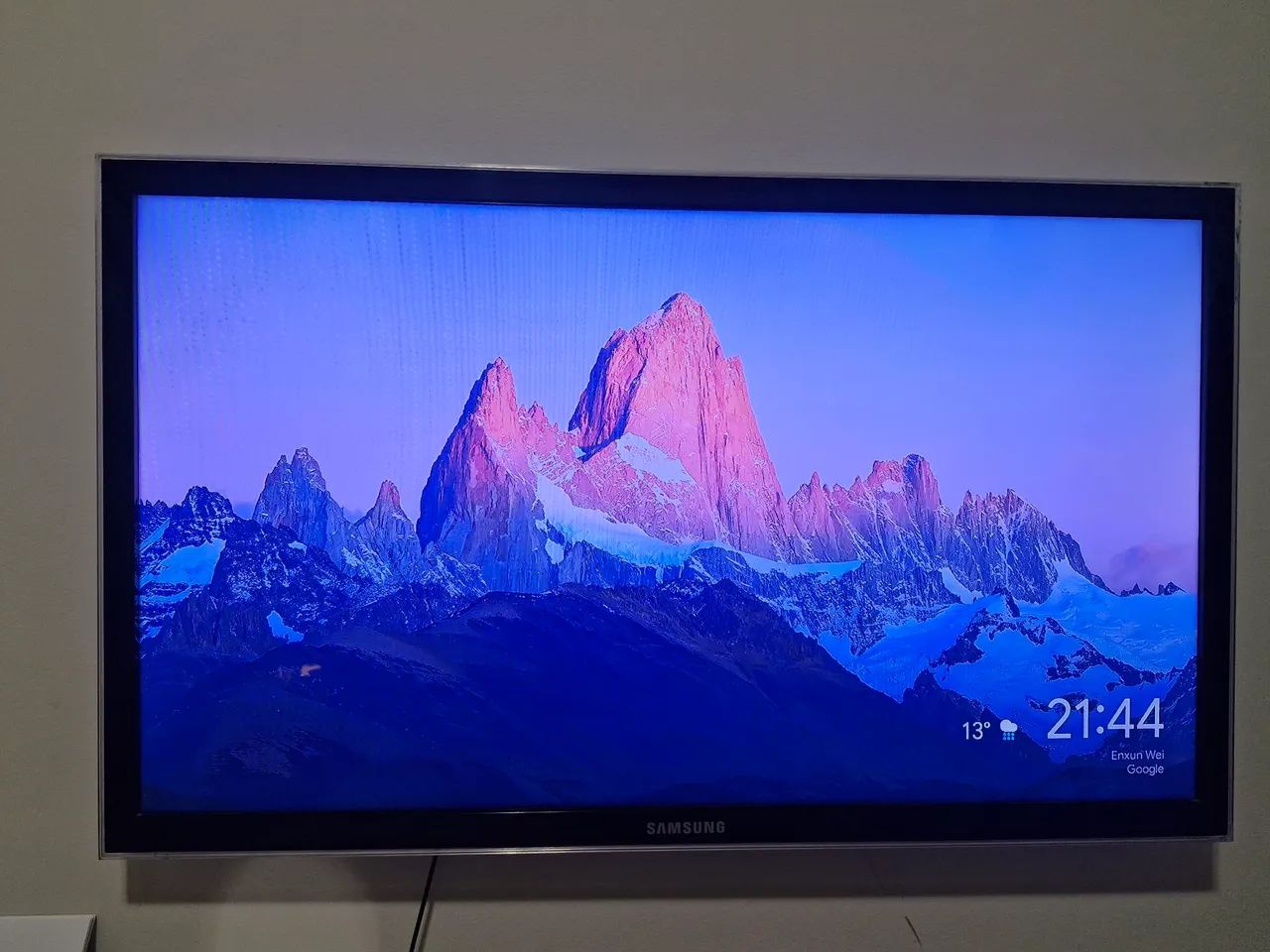 Televisão Digital Samsung 43 Polegadas LED + Chromecast Google